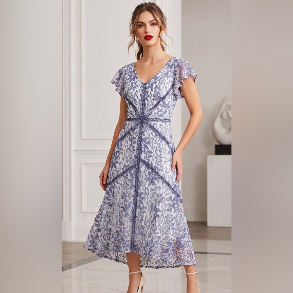 Taylor Blue and Cream Floral Lace Midi Dress